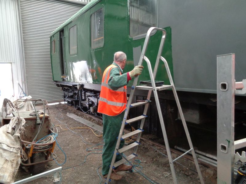 Nigel Green applies the first topcoat to one end of the Thumper.brPhotographer David BellbrDate taken 09052019