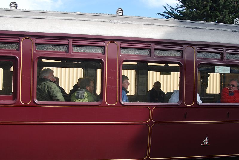 SMT on tour. Some familiar faces aboard GWR Railmotor no 93 at the WSR steam gala.