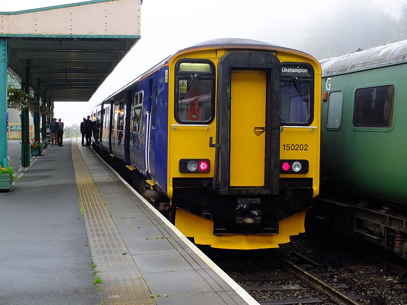 VIP transport FGW class 150 150202 at Okehampton